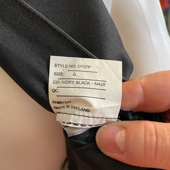 Alfred Sung Black and White Sleeveless Chevron Striped Fit and Flare Maxi Dress - Picture 7 of 7